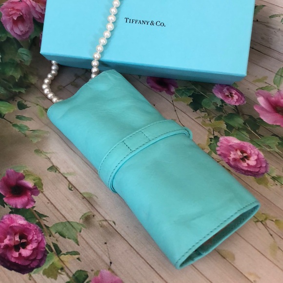 Tiffany&Co. Tiffany blue leather jewelry roll/case - Picture 7 of 9